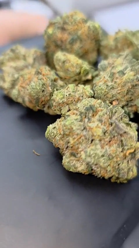 1/4 Pounder Super mix 1 oz of 4 strains!